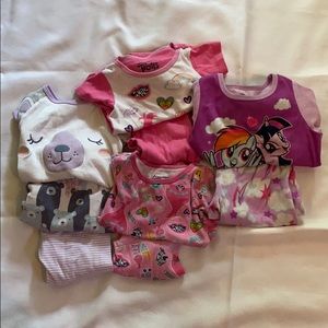 Bogo 5 pairs of 3t girls pajamas -price is for all